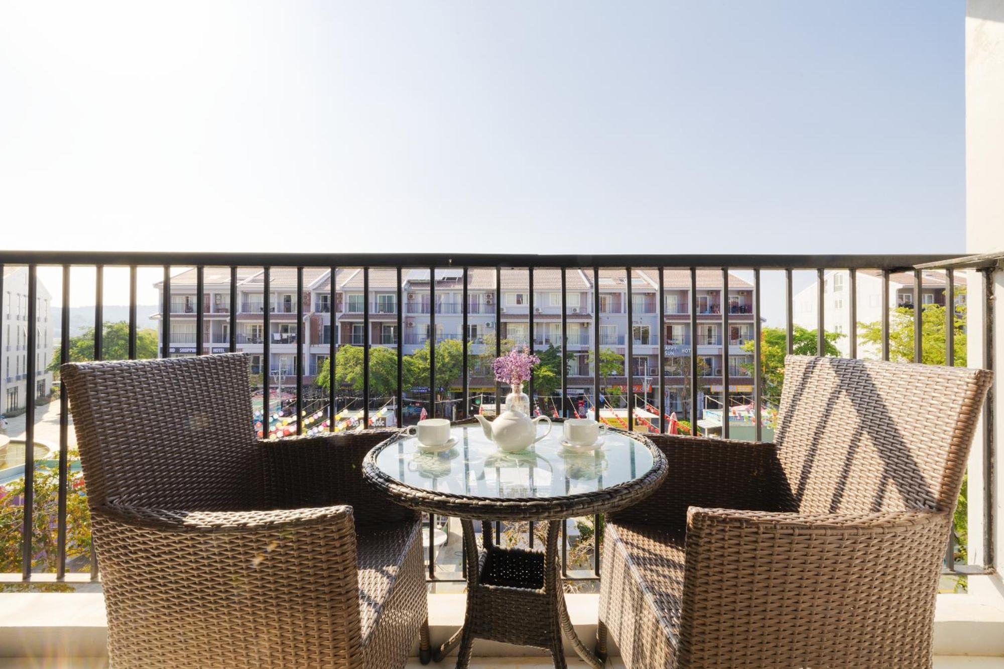 Amon Hotel Phu Quoc Buitenkant foto