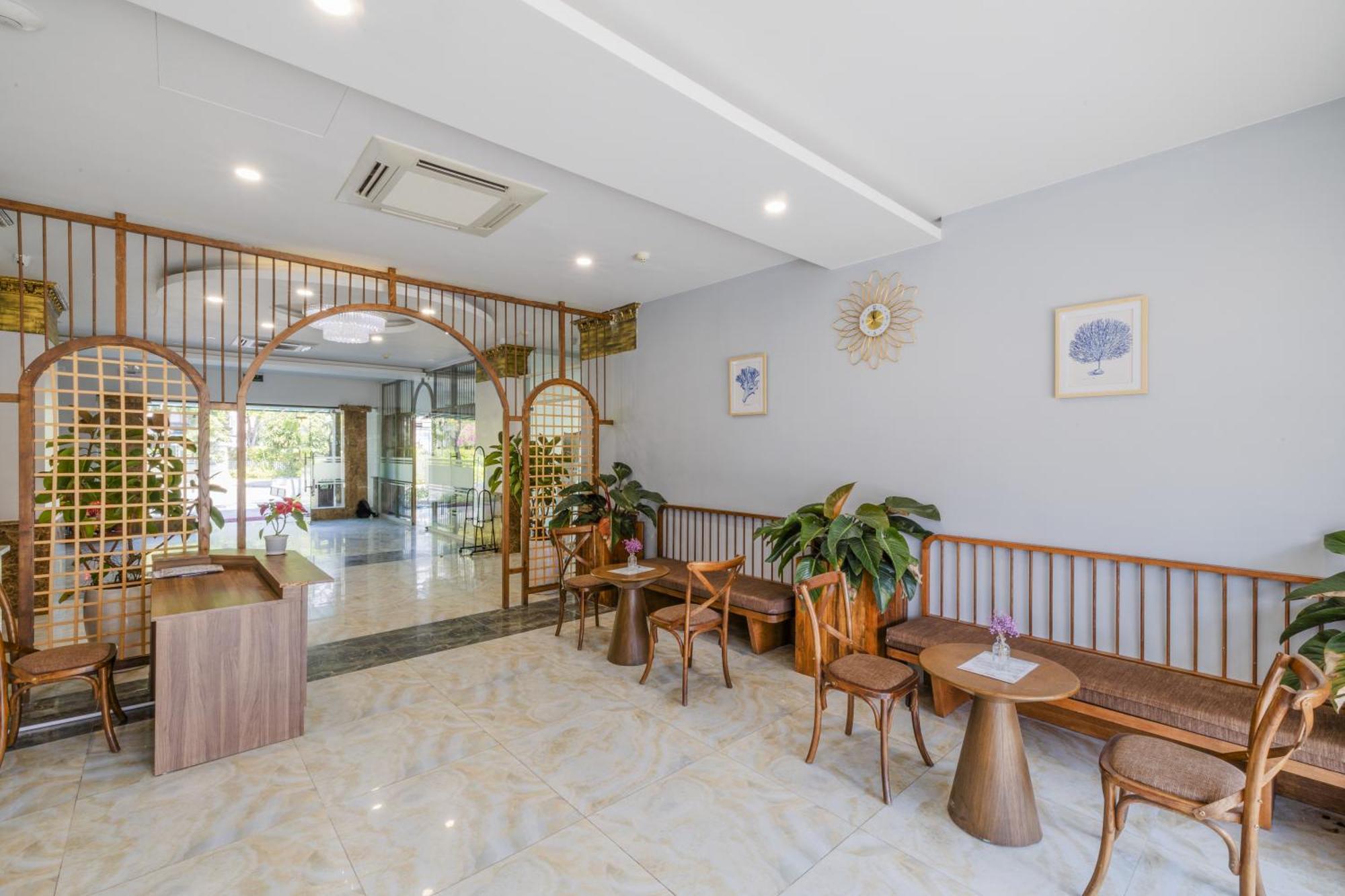 Amon Hotel Phu Quoc Buitenkant foto
